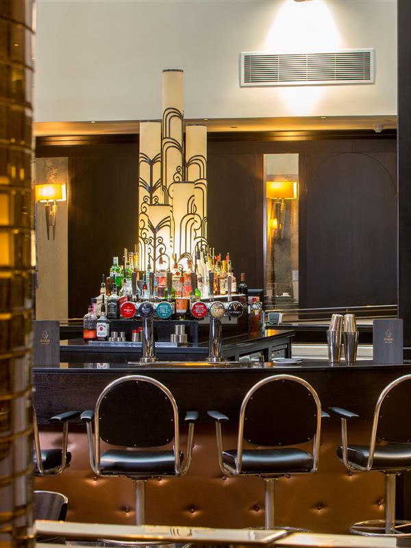 The London Pub